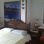 Adam 2* Makrinitsa