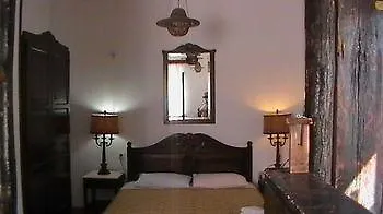 Adam Hotel