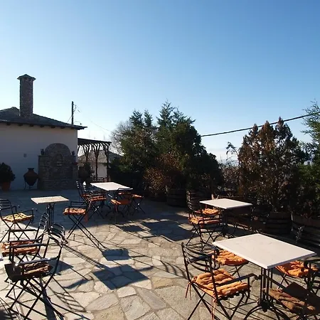 Adam 2* 마크리니차