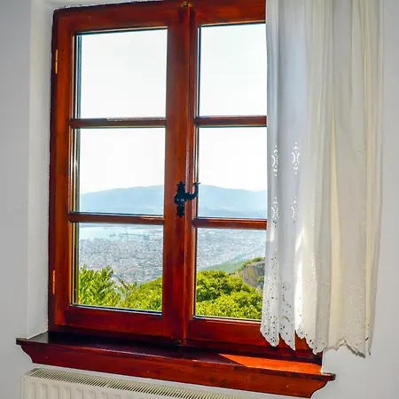 Ξενοδοχείο αδάμ Μακρινίτσα